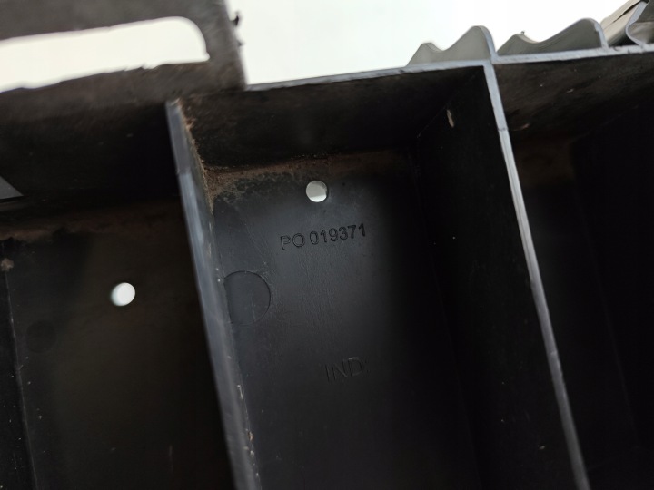 RENAULT CLIO III AMORTISSEUR POUTRE RENFORCEMENT PARE-CHOCS AVANT PO019371