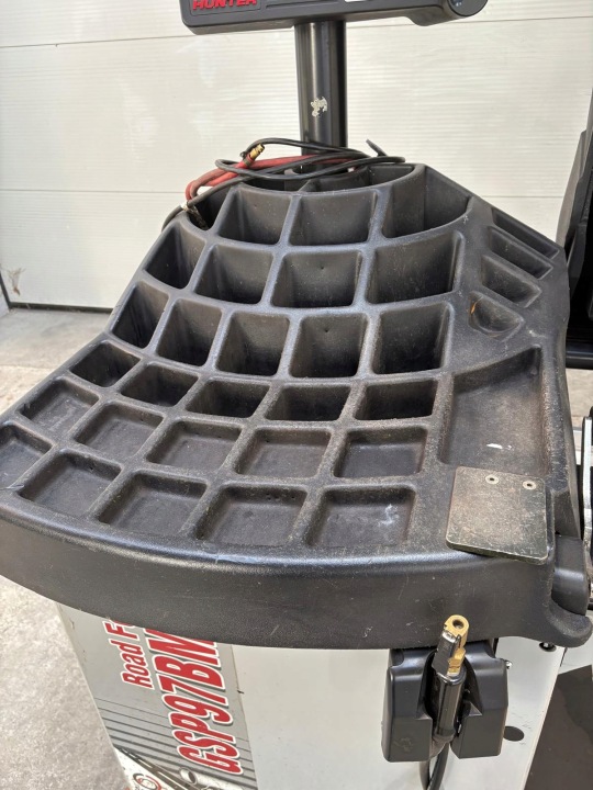 WYWAZARKA VERS ROUES HUNTER GSP9722 LASER TEST EN LIGNE ARBRE PNEUMATIQUE COMME NEUF