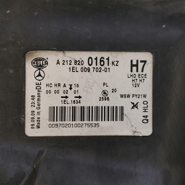 MERCEDES E-KLASA W212 PHARE GAUCHE AVANT LENTILLE HELLA A2128200161