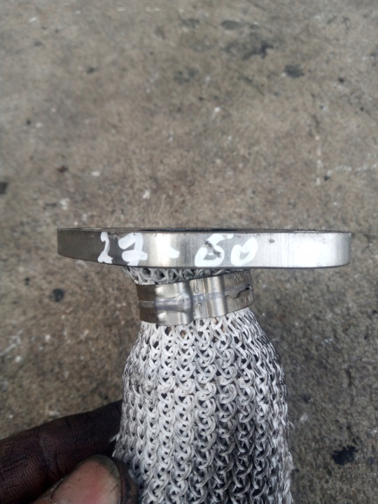AUDI A4 A6 TUYAU CONNEXION RECYCLAGE GAZ D'ÉCHAPPEMENT 2,7 3,0 TDI 059131525AF 27-60