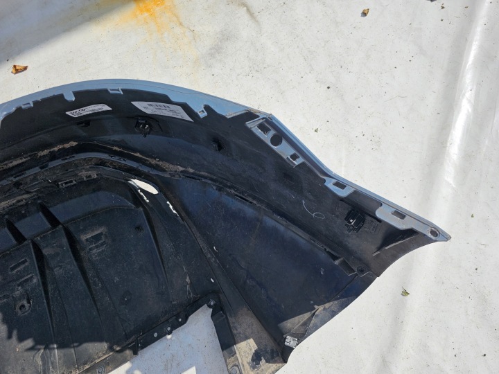 PARE-CHOCS AUDI E-TRON GT 4J3 ARRIÈRE ARRIÈRE 4J3807421B 4J3807983 2021