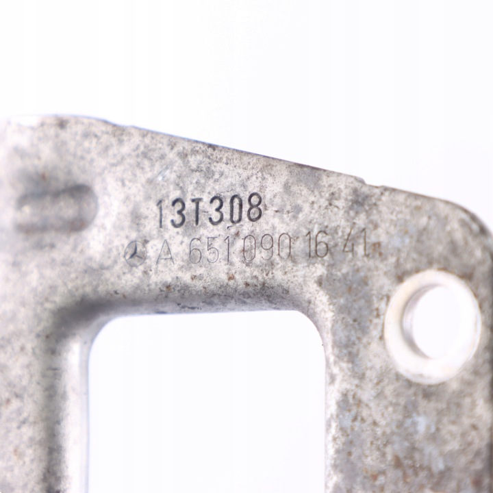 MERCEDES W176 DIESEL OM651 SUPPORT TUYAUX AIR DOLADOWANEGO A6510901641