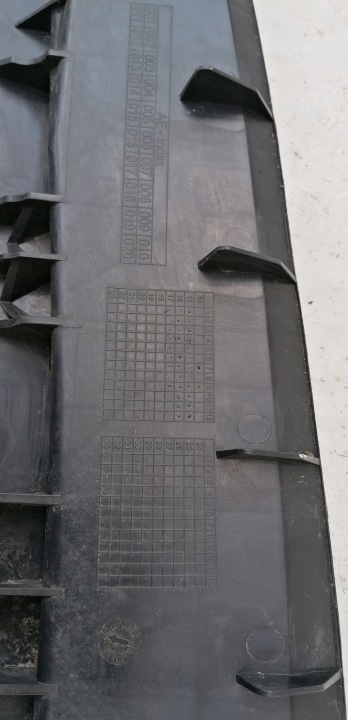 MERCEDES A-KLASA W176 LIFT PROTECTION PLAQUE INFÉRIEURE AVANT A176