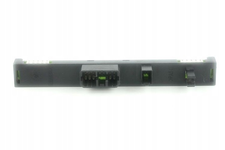 CENTRE CASSETTE FEUX IVECO DAILY 2006-