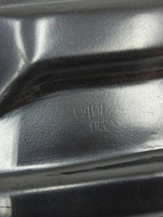 GLISSIÈRE AVANT GAUCHE PHARES AUDI A1 SPORTBACK (GBA) 82A806929A 34311721