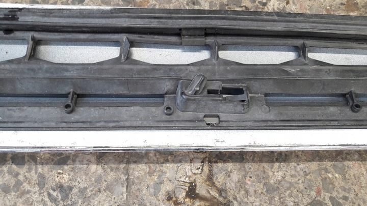 8R0853960L BRIDA DE PUERTA DERECHA PARTE DELANTERA AUDI Q5 8R 