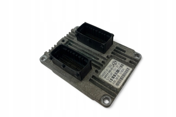 JEDNOSTA GESTIONNAIRE MOTEUR ECU FIAT GRANDE PUNTO (199_) 51780240 2006