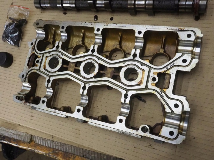 CULASSE MOTEUR ROVER 75 1998-2004 2.0 V6 20K4F AVANT