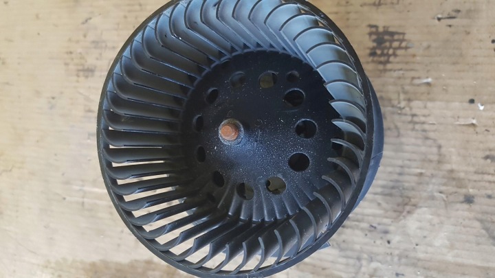 VENTILATEUR CONDUIT D'AIR RENAULT TRAFIC III N109416C
