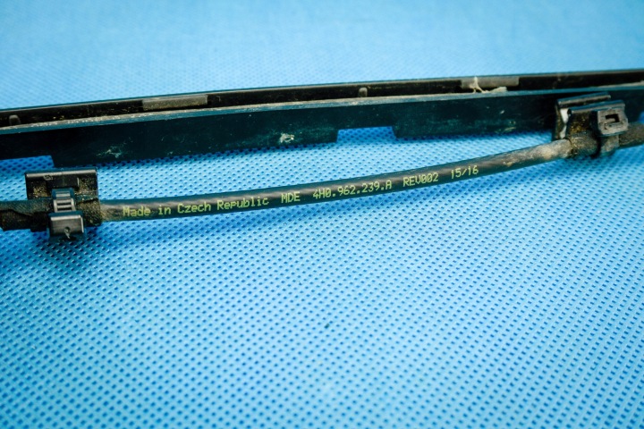 CONTRÔLEUR OUVERTURE COUVERCLES DE COFFRE ANTENNE AUDI A8 3AA962243D 4H0962239B 4H0807900
