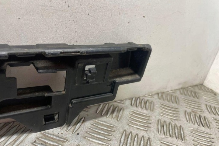 FIXATION SEUIL BMW 1 (F20) 7240916 2.98L GASOLINE 2012