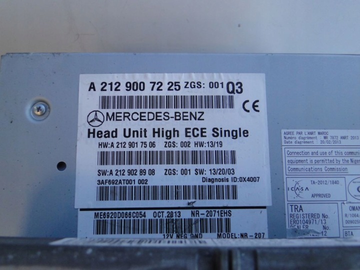 MERCEDES W212 RADIO MONITEUR CD A2129007225