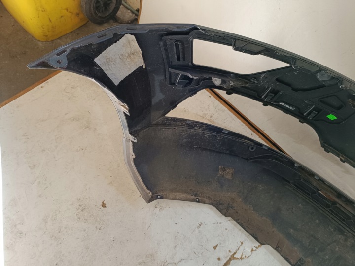 PARE-CHOCS GRILLE SKODA KAROQ 57A AVANT NR M825