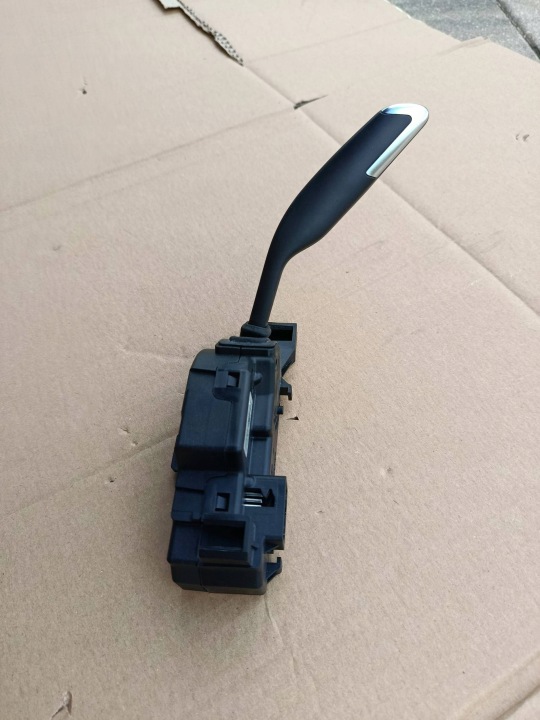 COMMUTATEUR MANETTE CHANGEMENTS VITESSE AUTOMATE EUROPE CITROEN C4 II PICASSO