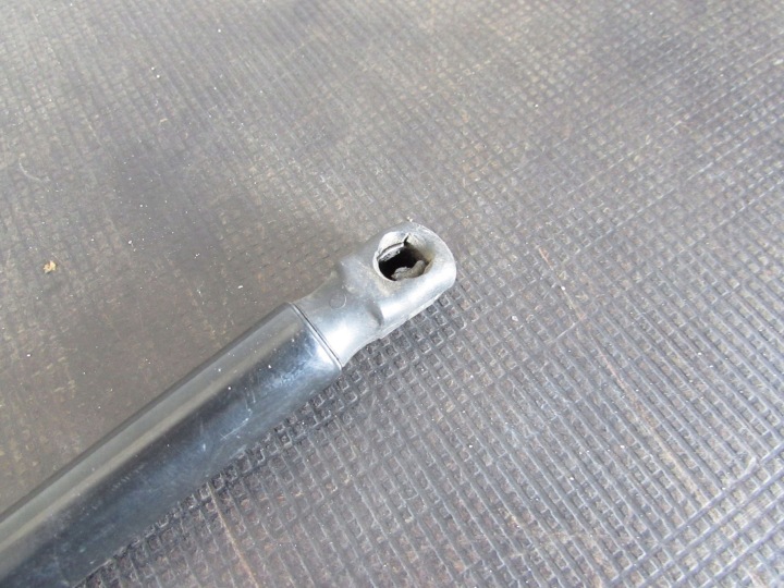 TÉLESCOPE COUVERCLES DE COFFRE ARRIÈRE 68950-02220 TOYOTA COROLLA E21 1.8 B HYBRID 19-23 R.