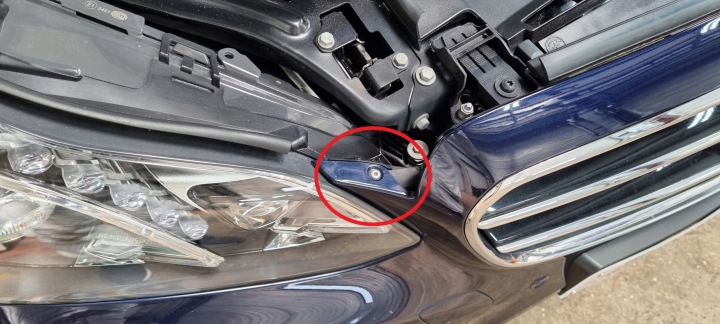 NOUVEAU MERCEDES-BENZ CLA C117 AVANT PARE-CHOCS BLIND RIVET A003990949764