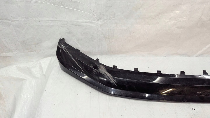 DOUBLURE PARE-CHOCS AVANT AVANT SKODA KAMIQ 658807733A