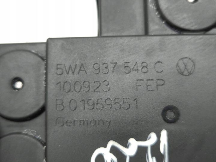 SKODA OCTAVIA MK4 SERRE-CÂBLE PYROTECHNIQUE 2024 5WA937548C
