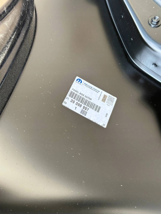 OPEL CORSA E X15 14-19 5D AILE DROIT ARRIÈRE ARRIÈRE ZEJSCIE COUDE 39098997