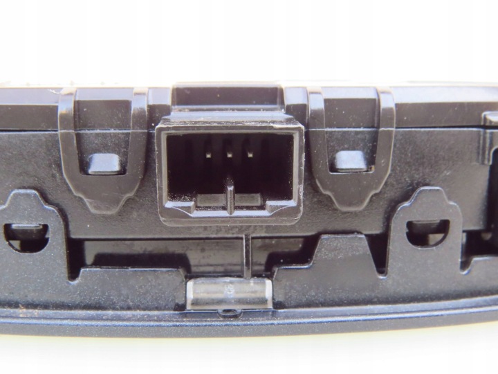 AMPOULE ÉCLAIRAGE INTÉRIEUR PLAFONNIERS ARRIÈRE ARRIÈRE 31351314 VOLVO V40 II 12-19