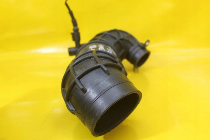 FIL TUYAU CONDUIT D'AIR AIR TURBINES AUDI A4 B7 2.0 TDI BLB 8E0129615J