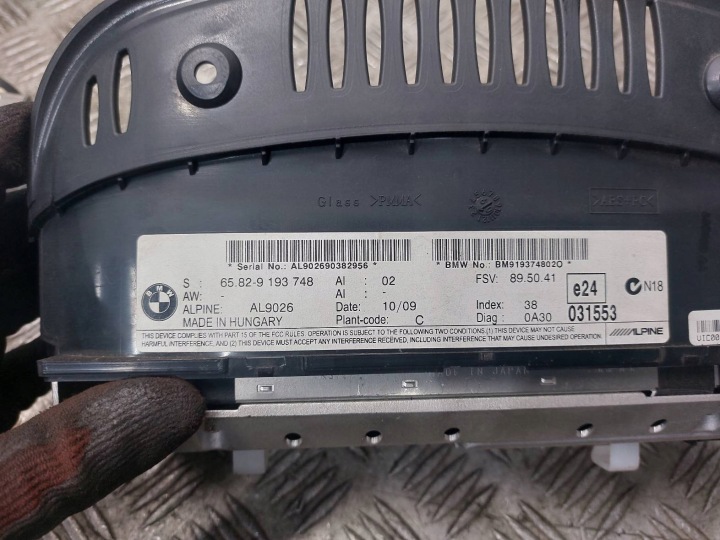 LECTEUR DE CARTE NAVIGATION PANNEAU IDRIVE MONITEUR BMW E61 9195756 9205177