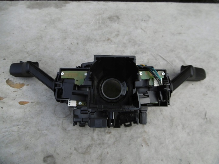 COMMUTATEUR COMPOSITE 5Q0953507HN VW GOLF VII LIFT