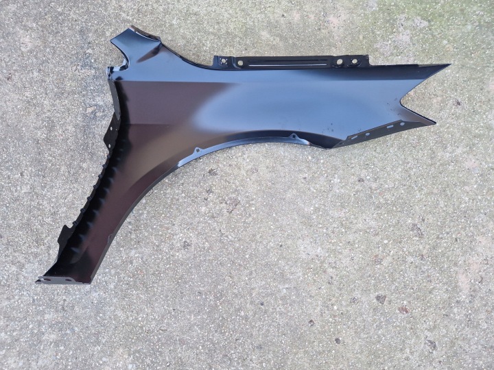 AILE GAUCHE AVANT OE VW GOLF 7 5G0821105A