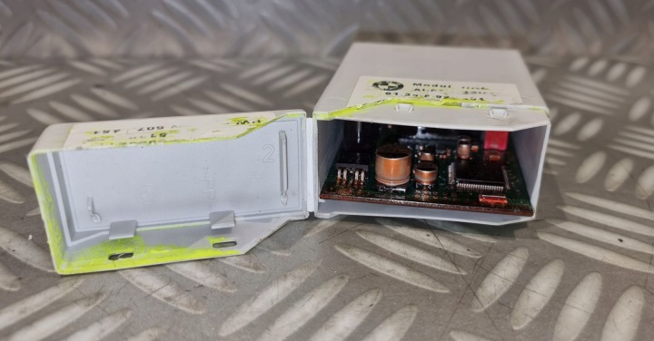 BMW 7 E65 E66 5 E61 MODULE CONTRÔLEUR ARRIÈRE COUVERCLES DE COFFRE COUVERCLES DE COFFRE HKL 6921404