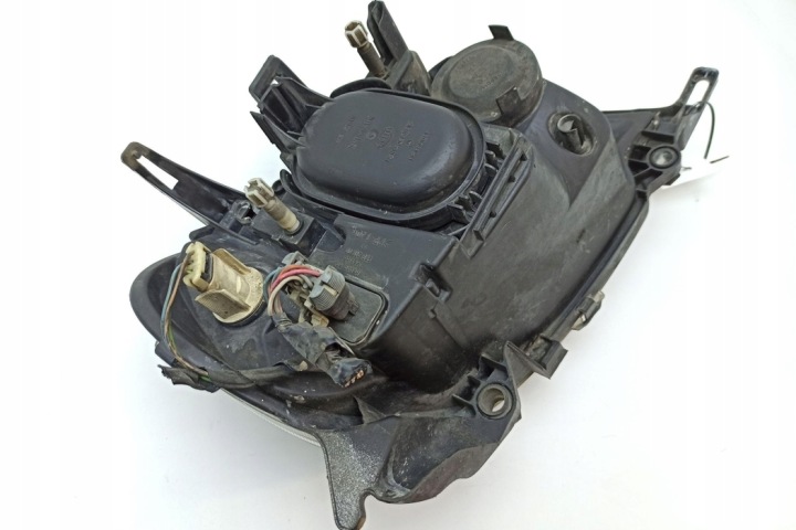 PHARE GAUCHE AVANT MERCEDES-BENZ M (W163) 1638200049 2.7L DIESEL 2000