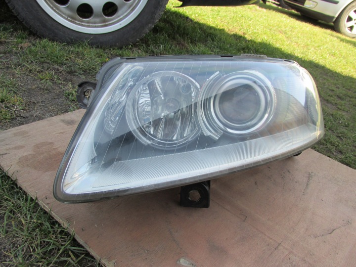 PHARE AVANT GAUCHE AUDI A6 C6 BI-XENON COMPLÈTE
