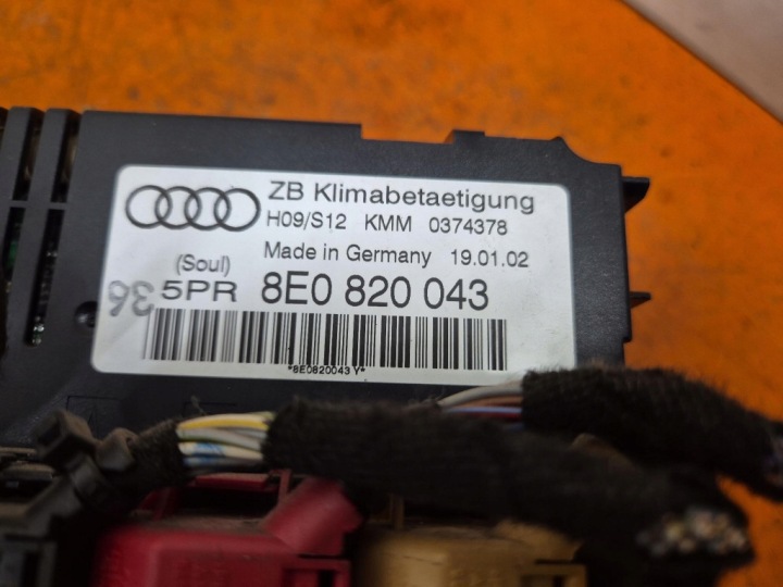 AUDI A4 B6 1.9 TDI 00-05 PANNEAU CLIMATISATION CONDUIT D'AIR 8E0820043 AVB