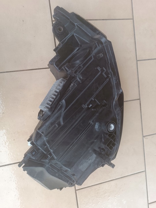 AUDI A6 C8 4K0 PHARE AVANT GAUCHE CÔTÉ COMPLET LED 4K0.941.039