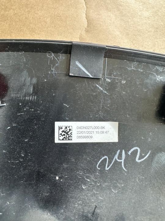 MAZDA CX30 MOULURE GARDE-BOUE GAUCHE AVANT DGH9-51W31