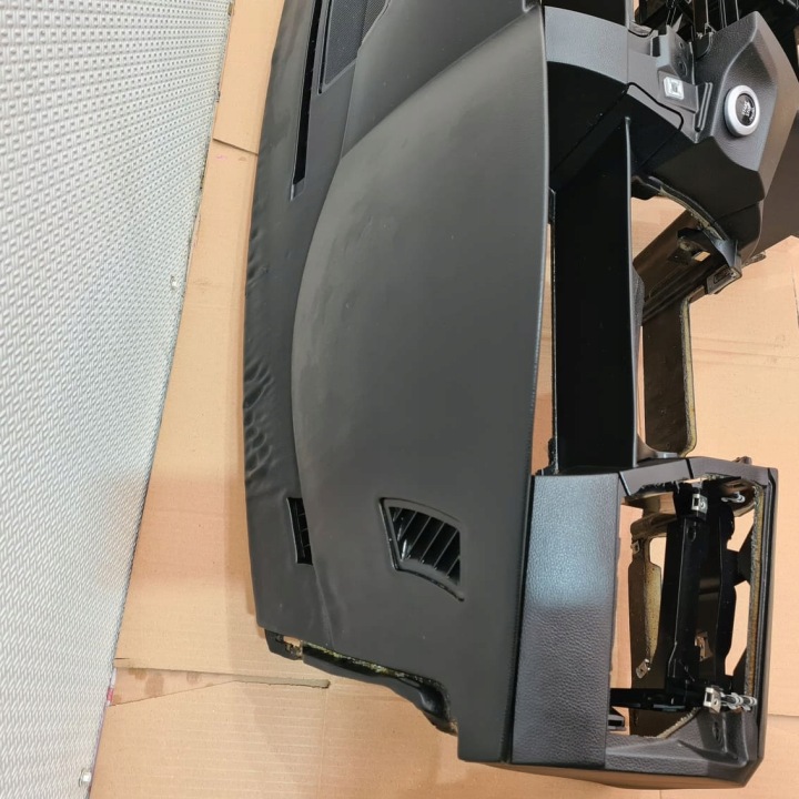 BMW E60 E61 LIFT COCKPIT PLANCHE CONSOLE AIRBAG