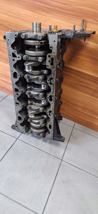 BLOC MOTEUR 36865782 30 6D 2 D779