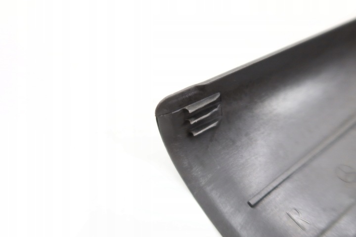 MERCEDES W219 CLS MOULURE SEUIL ARRIÈRE DROIT REVÊTEMENT DROITE SEUIL 2196800835