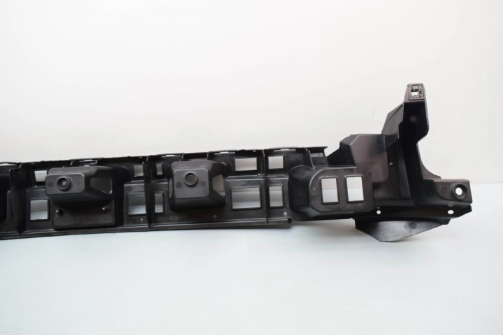 CENTRAL FIXATION ARRIÈRE PARE-CHOCS LAND ROVER RANGE ROVER VELAR (L560)