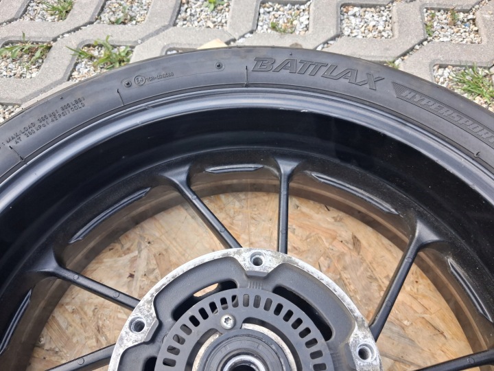 YAMAHA MT-09 13-17 JANTE ARRIÈRE ARRIÈRE