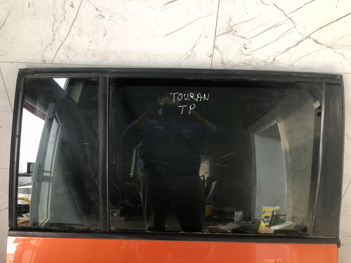 PORTES DROIT ARRIÈRE VW TOURAN LP2C