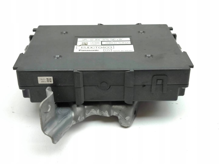 LEXUS IS III XE30 2015 MODULE CONTRÔLEUR FREINS