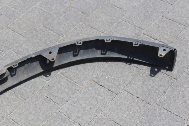 LÈVRE DOUBLURE PARE-CHOCS AVANT AVENSIS T25 06-03R 76851-05010 76852-05010