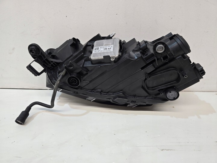 SKODA FABIA IV 21- PROJECTEUR DROIT AVANT PHARE DROITE AVANT 6VB941016A