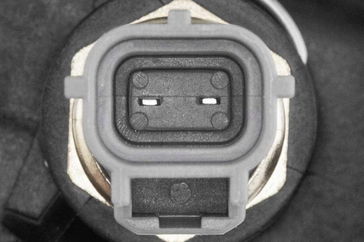 NTY CHÂSSIS THERMOSTAT FORD FOCUS III 2.0ST 10-, MONDEO V 2.0 ECOBOOST