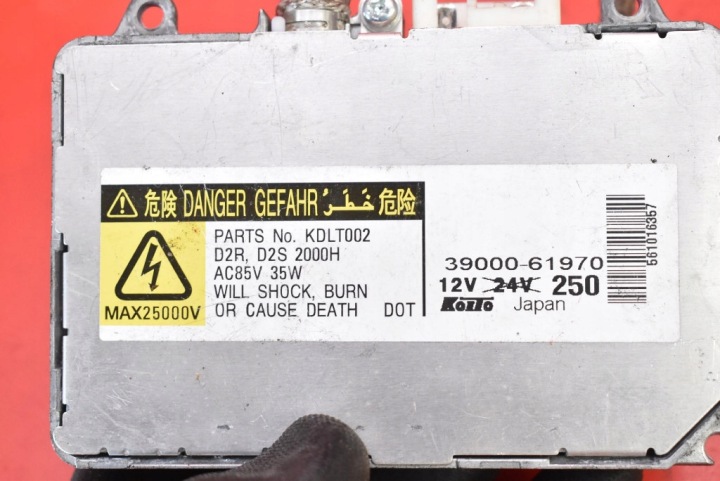 CONVERTISSEUR XÉNON XÉNON DROITE 39000-61970 LEXUS ES 330 4 IV XV30 LIFT