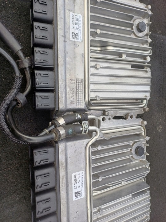 CONTRÔLEUR MOTEUR BMW 7 G11 750I N63 8686192 /030432482 OU 030432492
