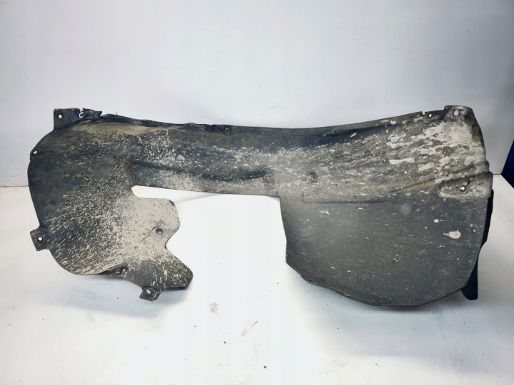 PASSAGE DE ROUE GAUCHE AVANT PLASTIQUE AUDI A3 8P 8P0821171G 1/25