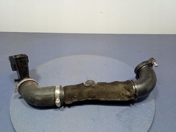 AUDI A4 B9 8W 2.0 TDI TUYAU FIL ÉCHANGEUR D'AIR DE SURALIMENTATION 04L145762AG