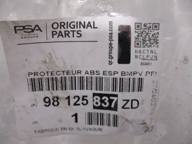 CITROEN C3 III GARNITURE COUVERCLES DE COFFRE ARRIÈRE NEUF 98125837ZD 9812583777