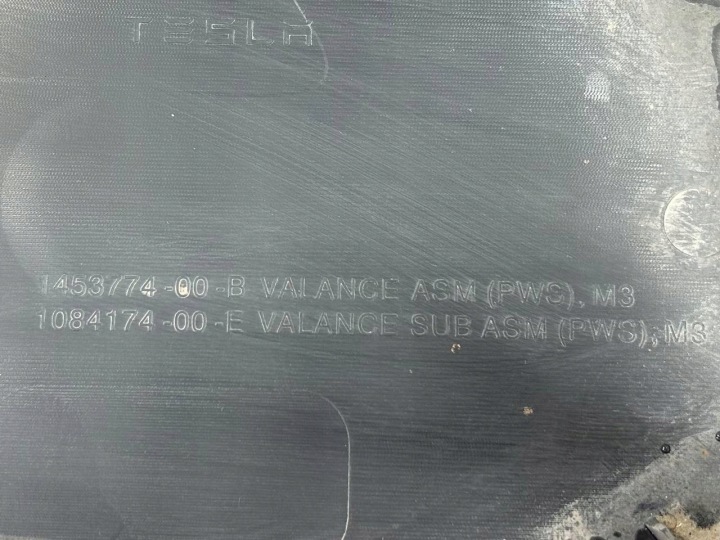 TESLA MODÈLE 3 PLAQUE SOUS PARE-CHOCS MOTEUR AVANT 1453774-00-B